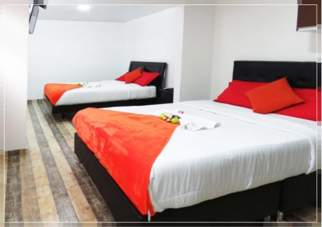 Hotel Casa Roman โบโกตา ภายนอก รูปภาพ